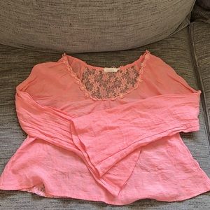 Pink blu pepper daisy shirt size M